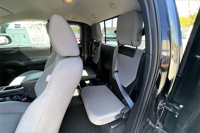 2019 Toyota Tacoma SR5 - Photo 21