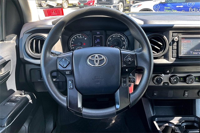 2019 Toyota Tacoma SR5 - Photo 5
