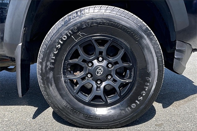 2019 Toyota Tacoma SR5 - Photo 9
