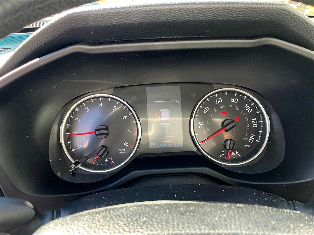 2020 Toyota RAV4 LE - Photo 23