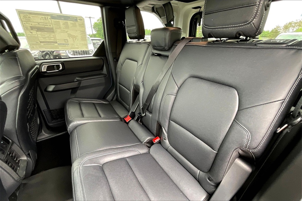 2025 Ford Bronco Badlands - Photo 15