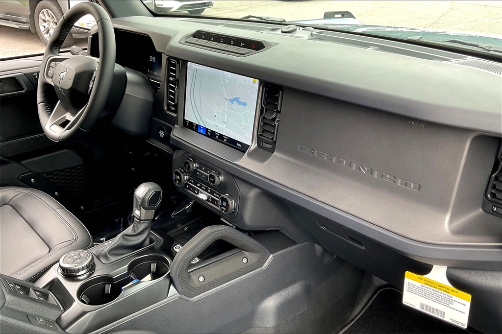 2025 Ford Bronco Badlands - Photo 10