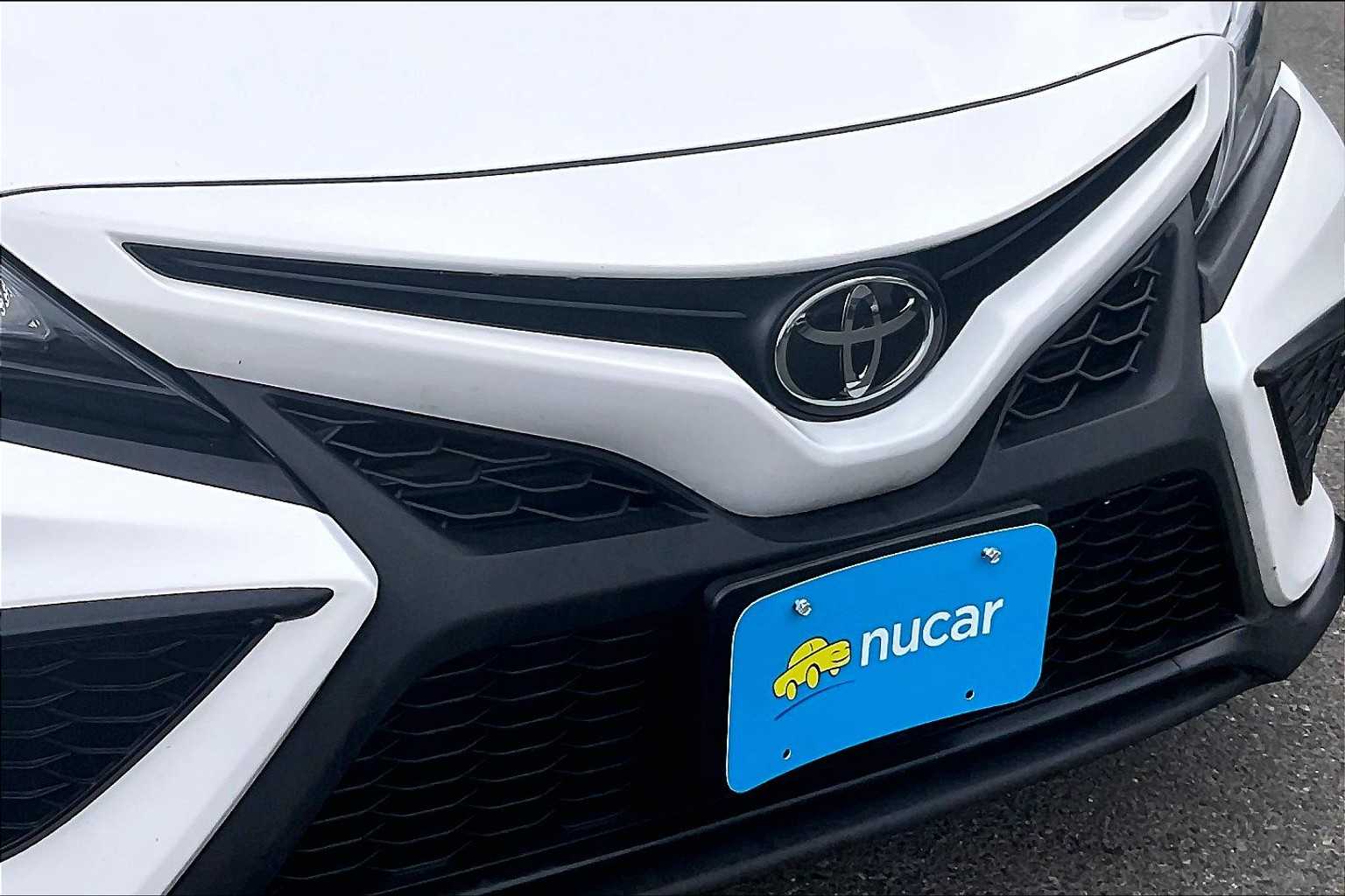 2023 Toyota Camry Hybrid SE Nightshade - Photo 31