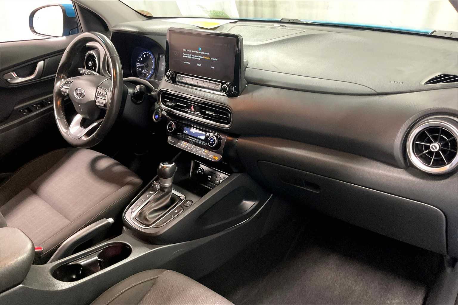 2023 Hyundai Kona SEL - Photo 14