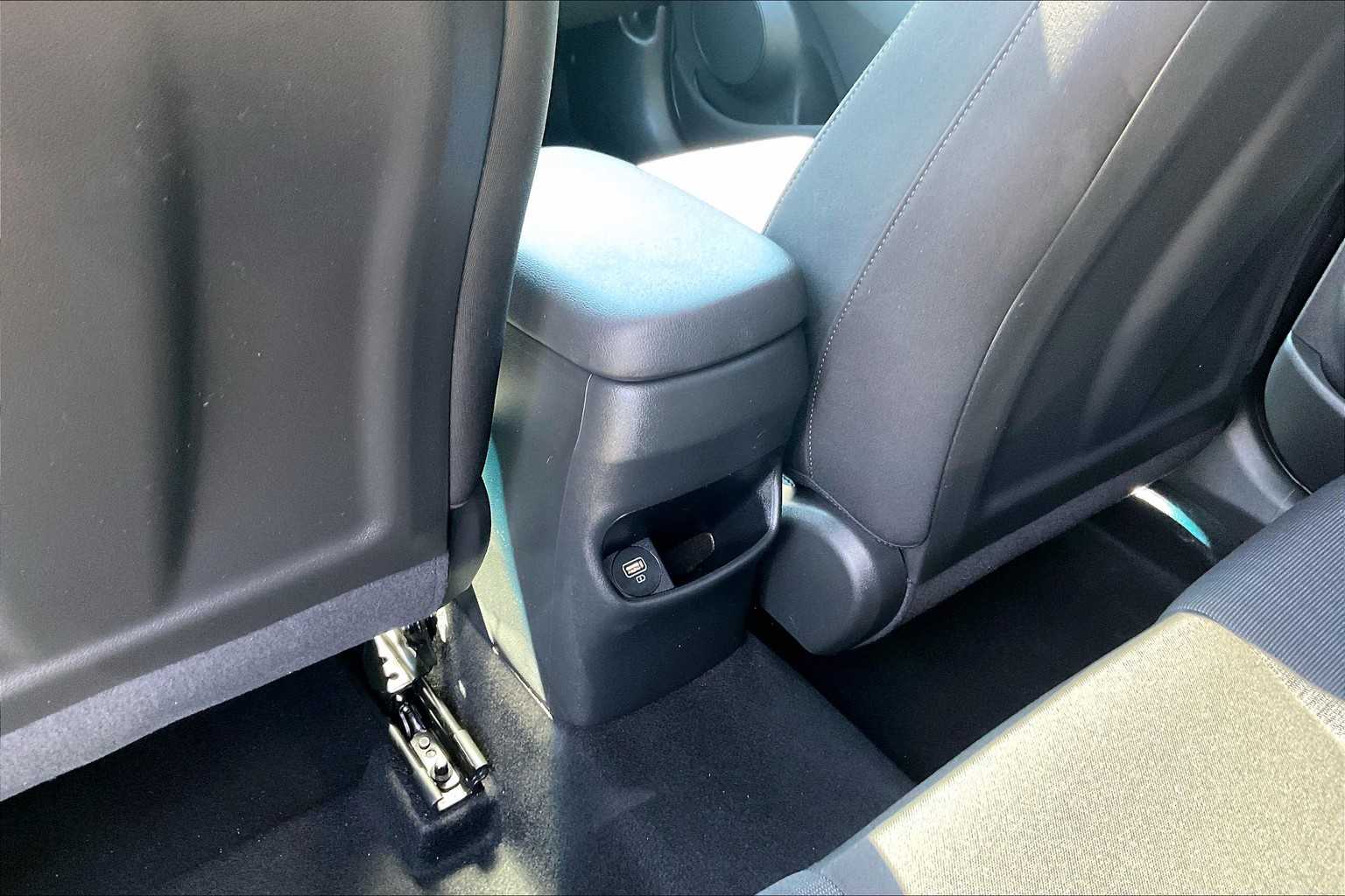2023 Hyundai Kona SEL - Photo 28