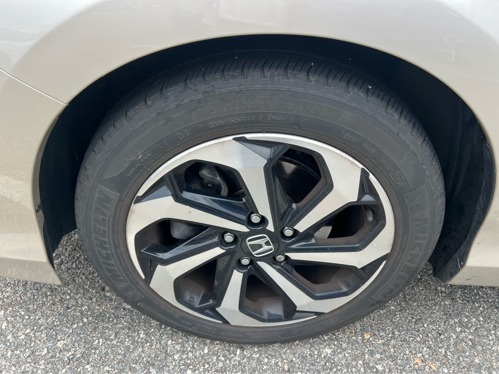 2016 Honda Accord EX-L - Photo 11