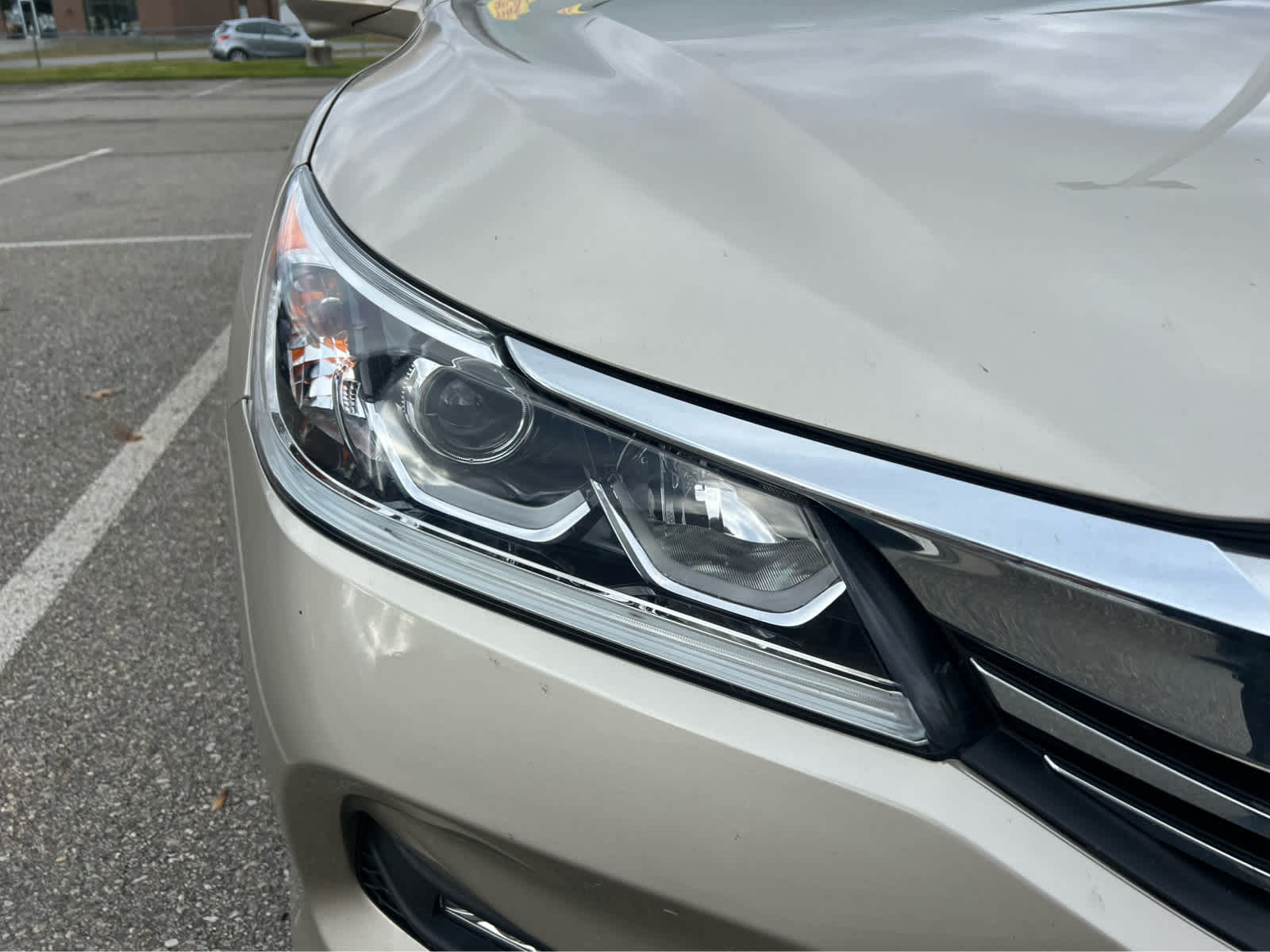 2016 Honda Accord EX-L - Photo 2