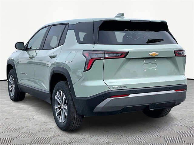 2026 Chevrolet Equinox LT - Photo 4