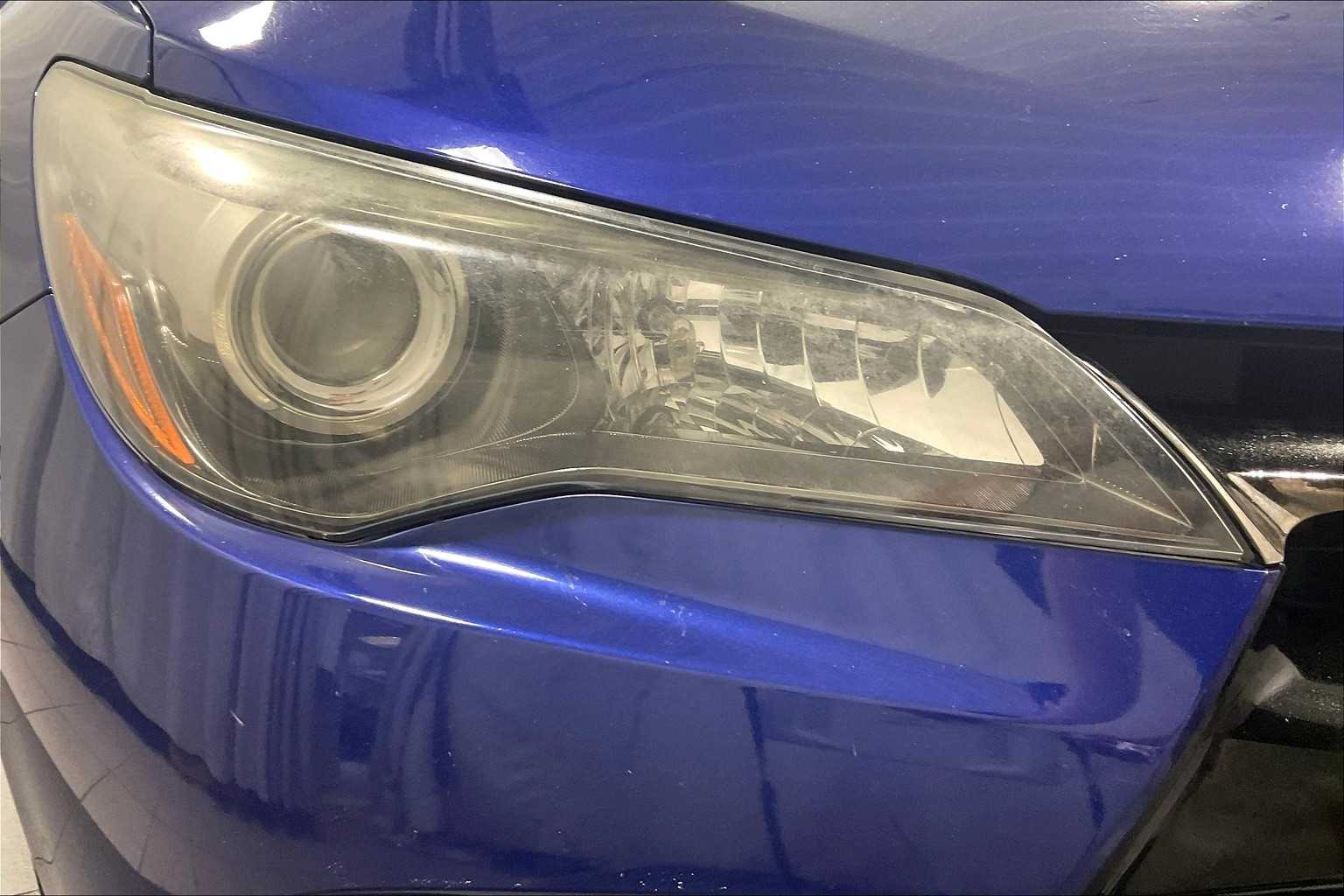 2015 Toyota Camry SE - Photo 32