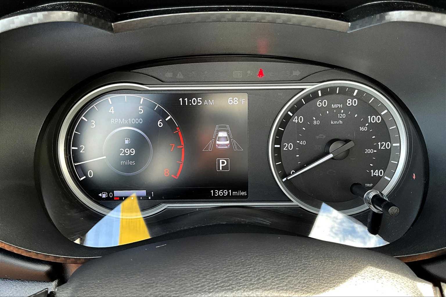 2023 Nissan Versa SR - Photo 24