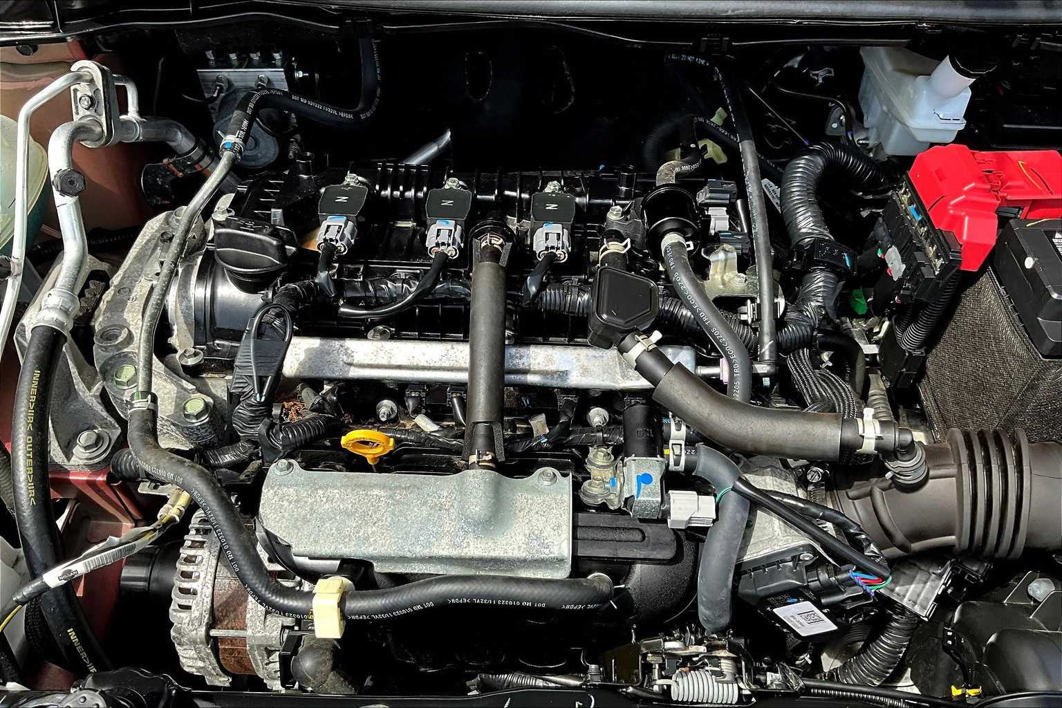2023 Nissan Versa SR - Photo 32