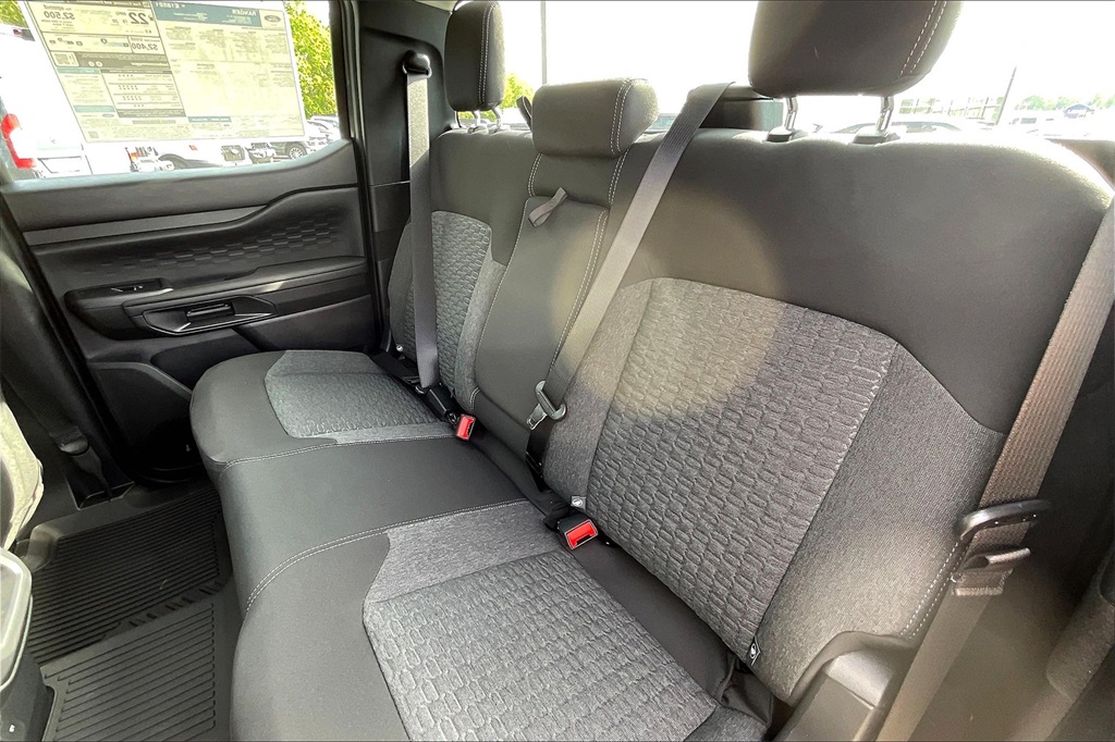 2025 Ford Ranger XL - Photo 15