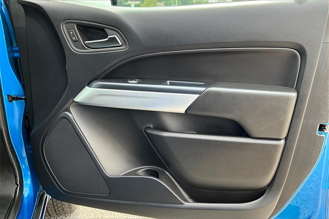 2022 Chevrolet Colorado LT - Photo 12