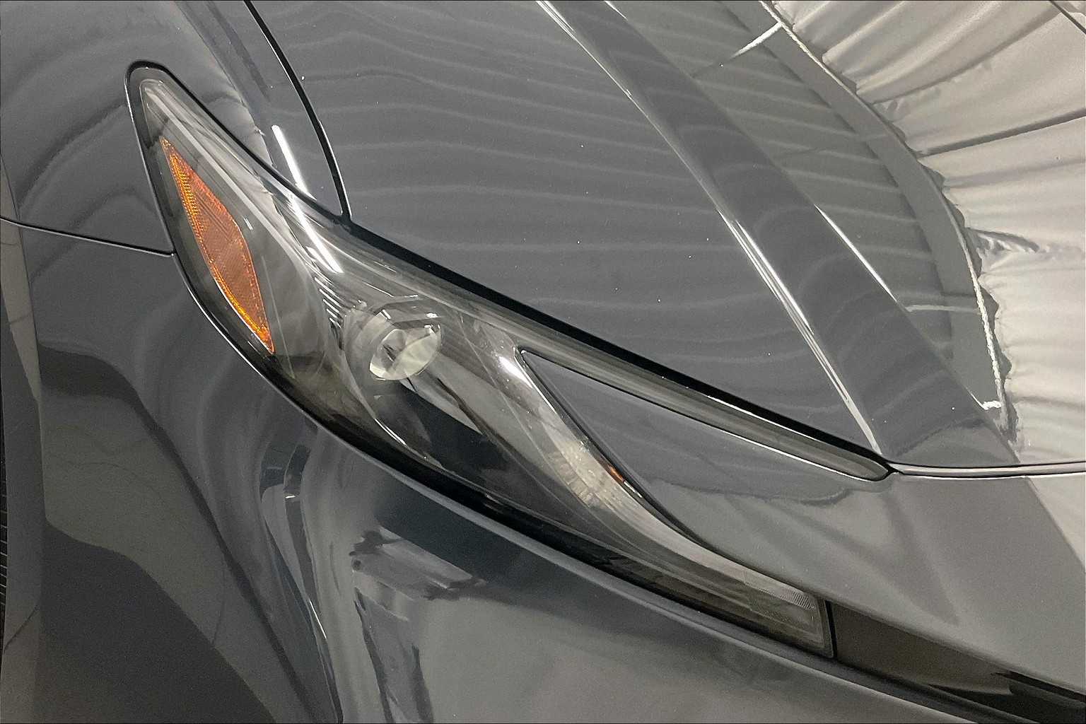 2025 Toyota Camry LE - Photo 32