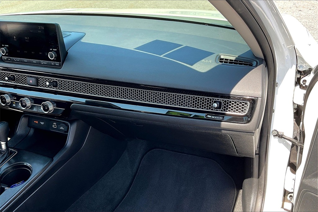 2023 Honda Civic LX - Photo 12