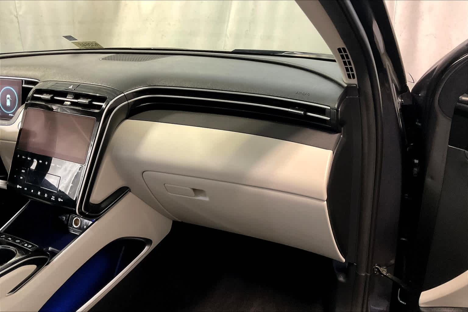 2022 Hyundai Tucson Limited - Photo 13