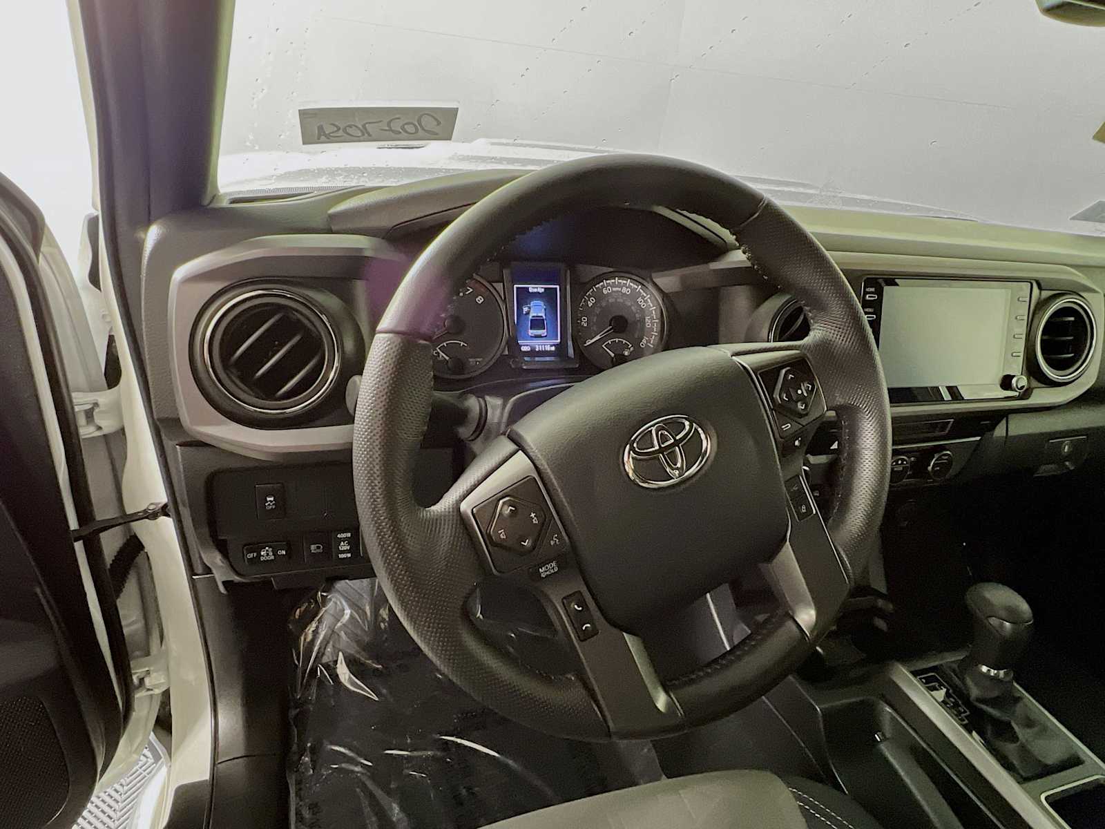 2023 Toyota Tacoma TRD Sport - Photo 11