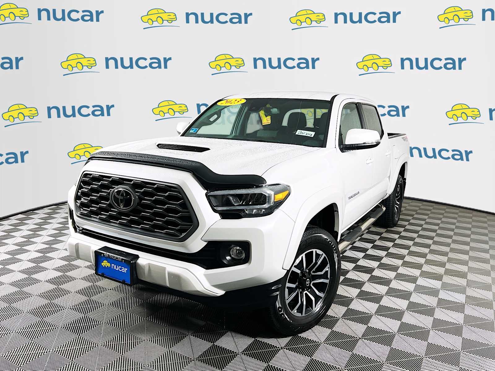 2023 Toyota Tacoma TRD Sport - Photo 3