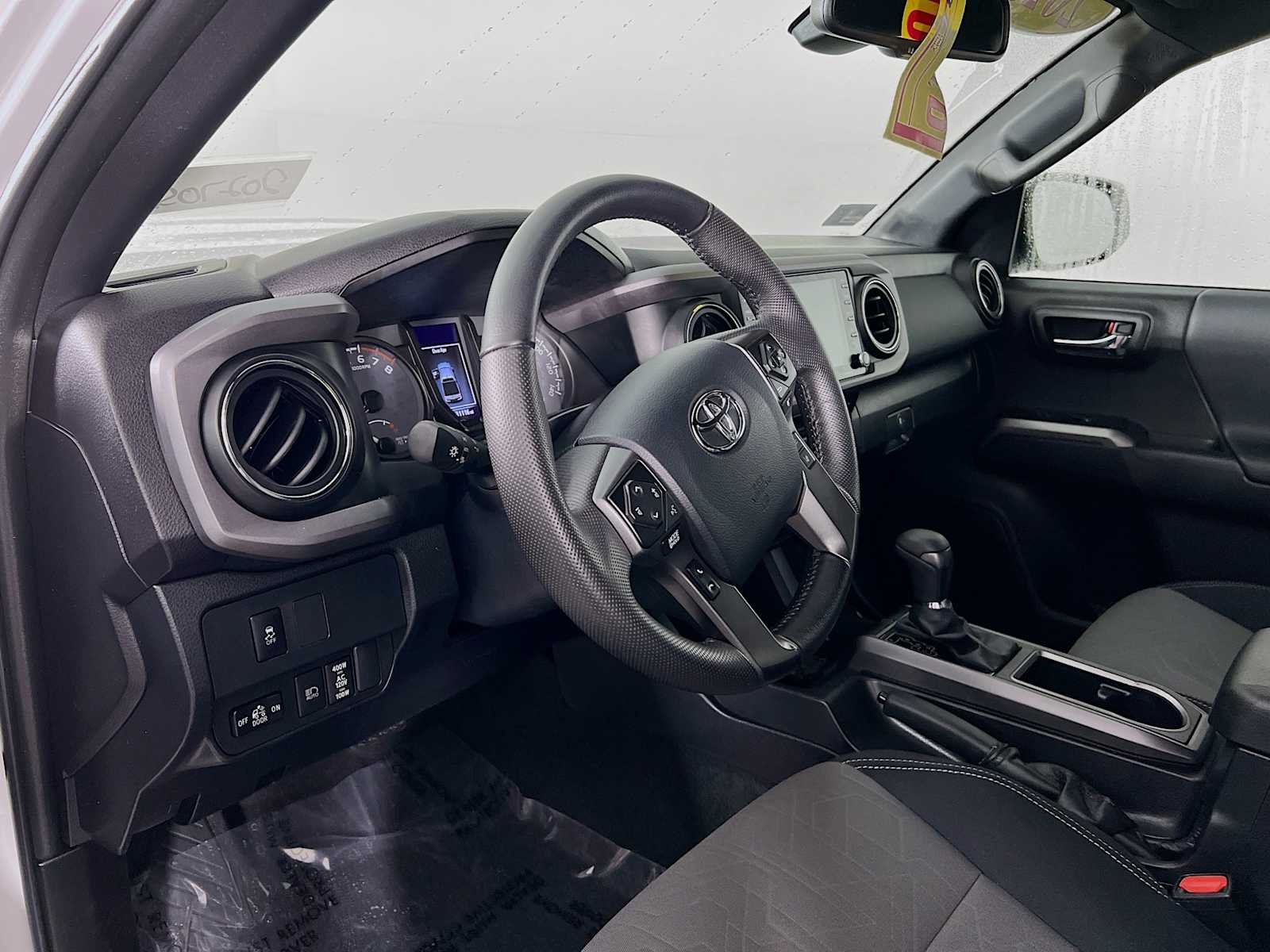 2023 Toyota Tacoma TRD Sport - Photo 9