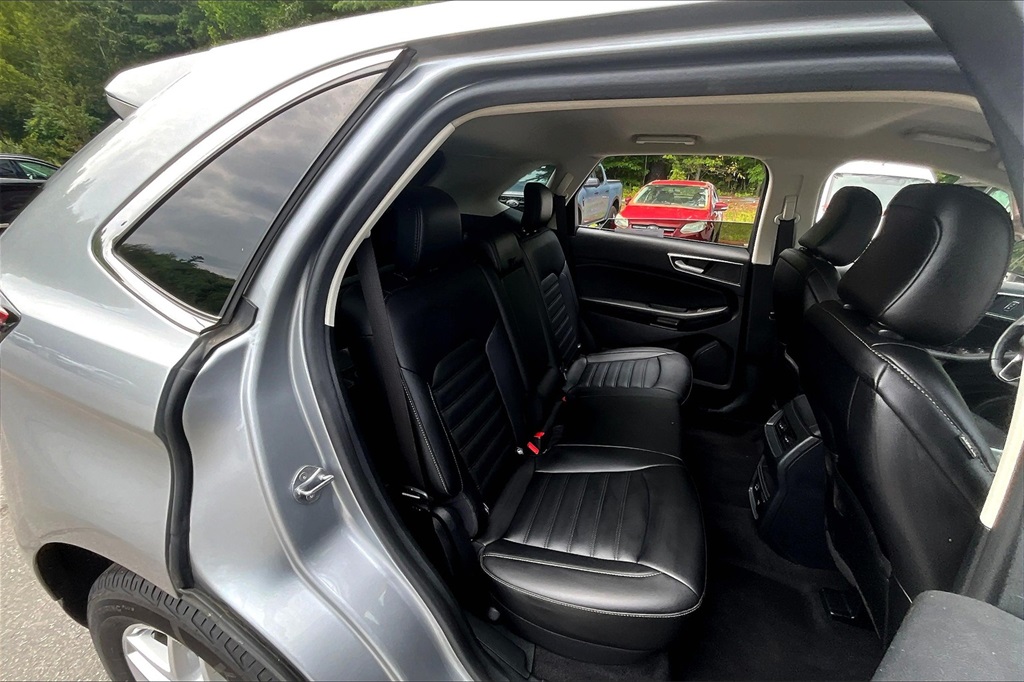 2021 Ford Edge SEL - Photo 16