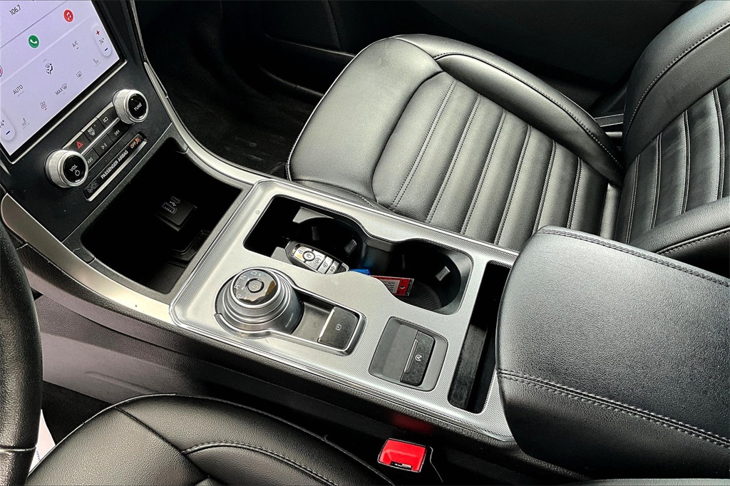 2021 Ford Edge SEL - Photo 20