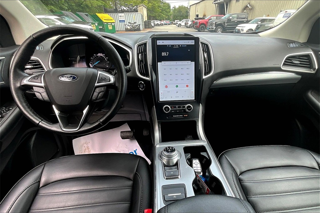 2021 Ford Edge SEL - Photo 21