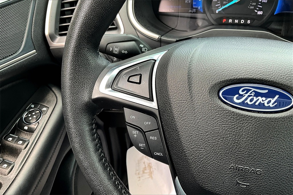 2021 Ford Edge SEL - Photo 23