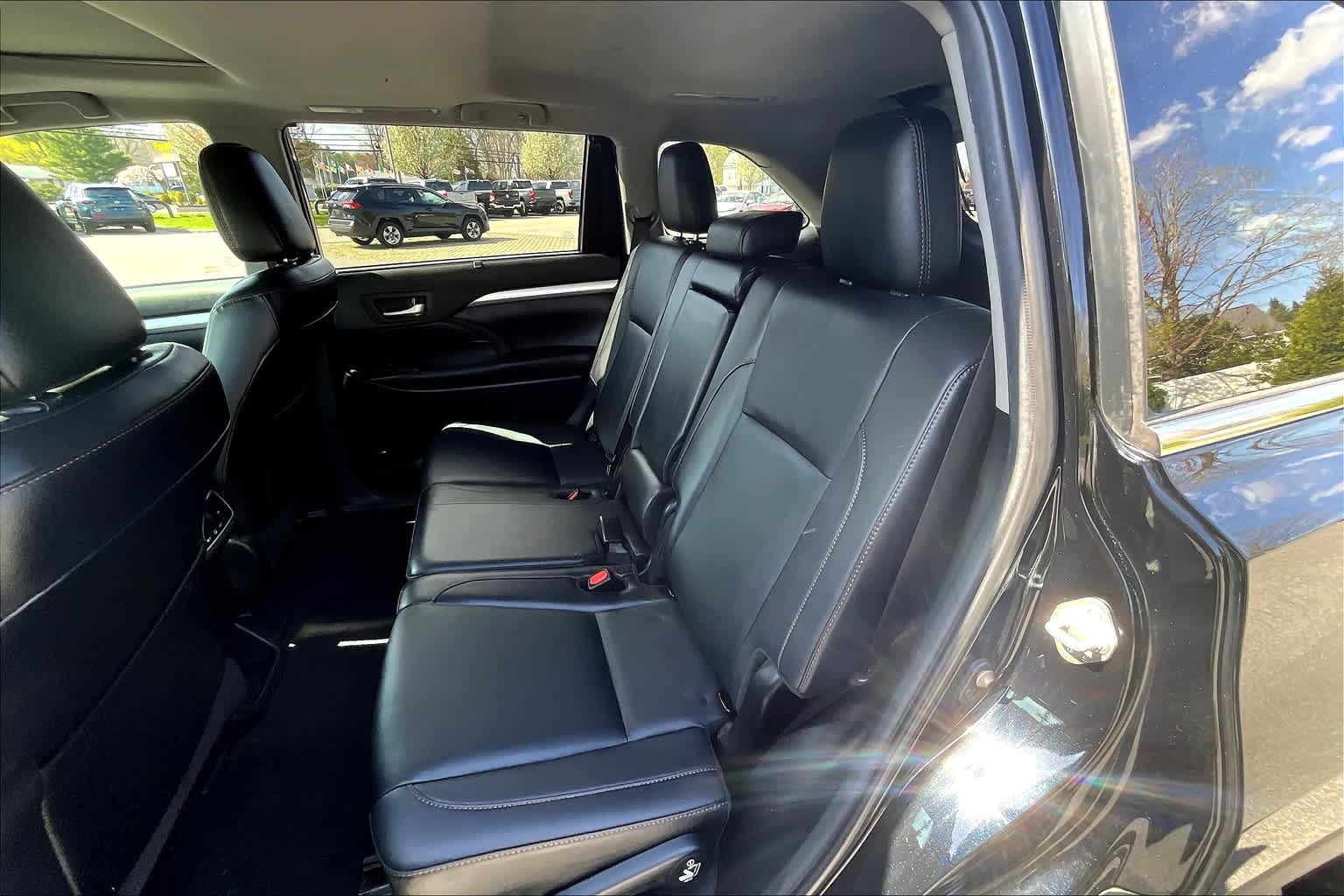 2019 Toyota Highlander XLE - Photo 15
