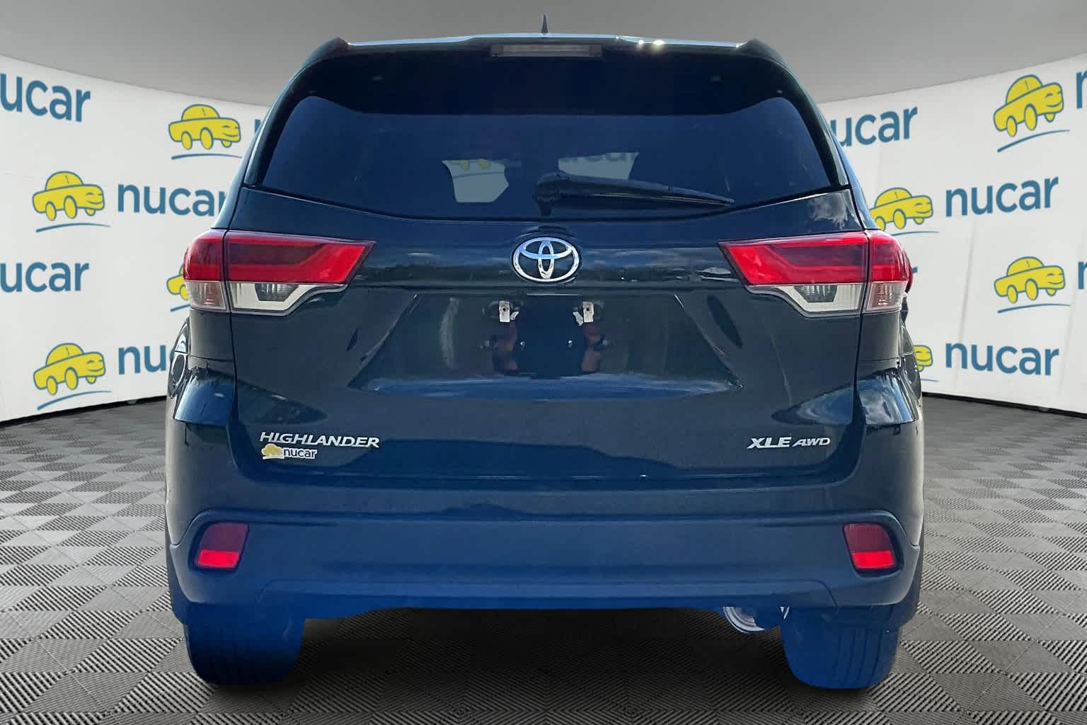2019 Toyota Highlander XLE - Photo 5