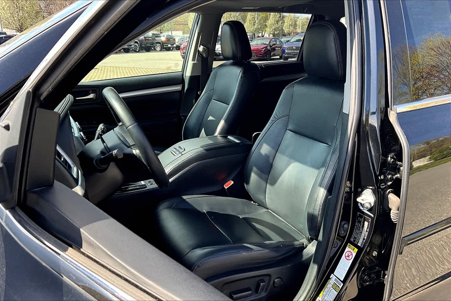 2019 Toyota Highlander XLE - Photo 10