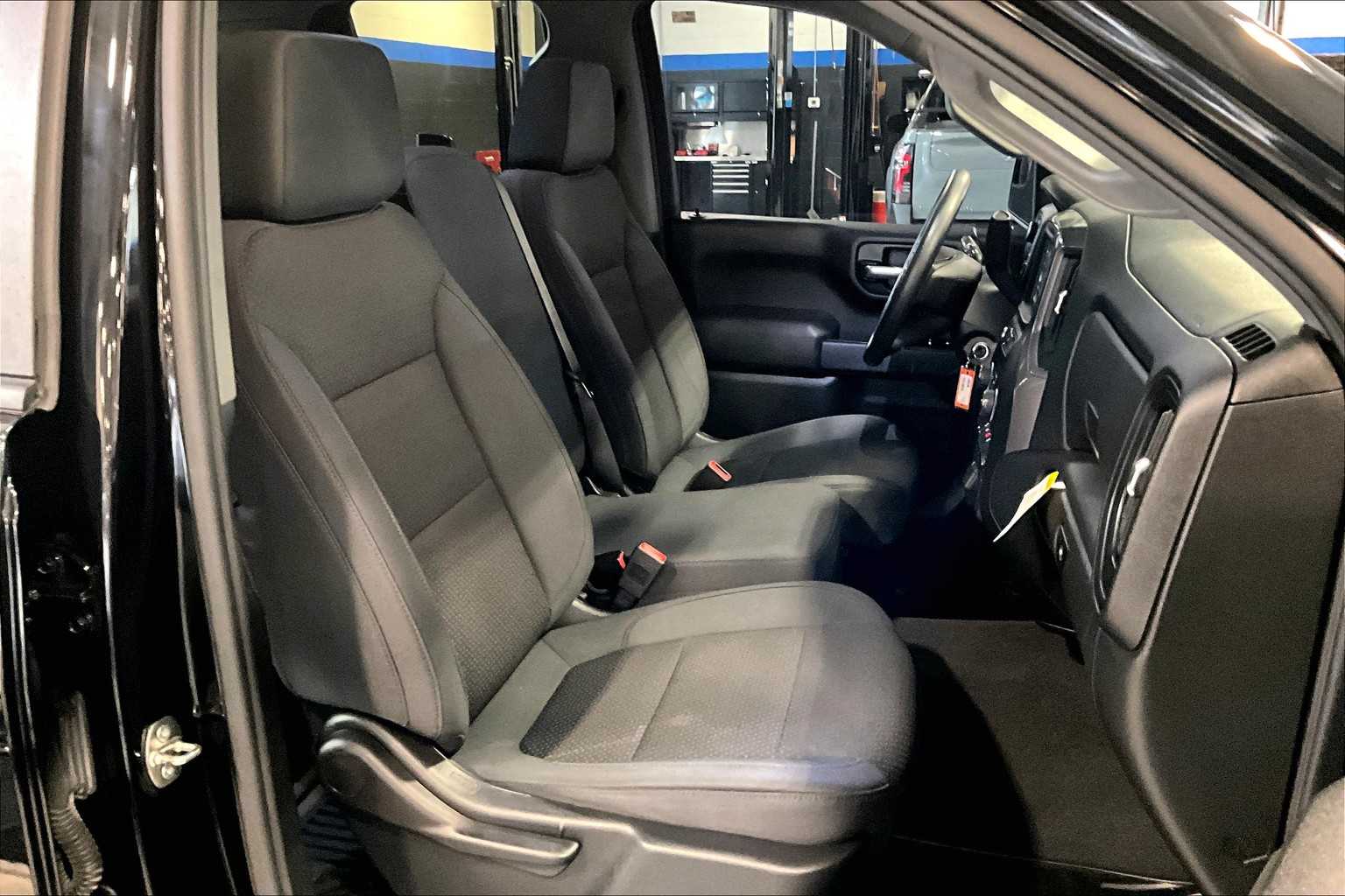 2019 Chevrolet Silverado 1500 Custom Trail Boss - Photo 11
