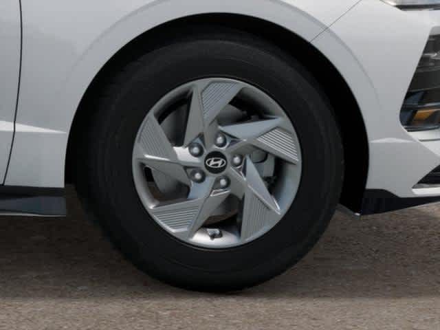 2025 Hyundai Sonata SE - Photo 8