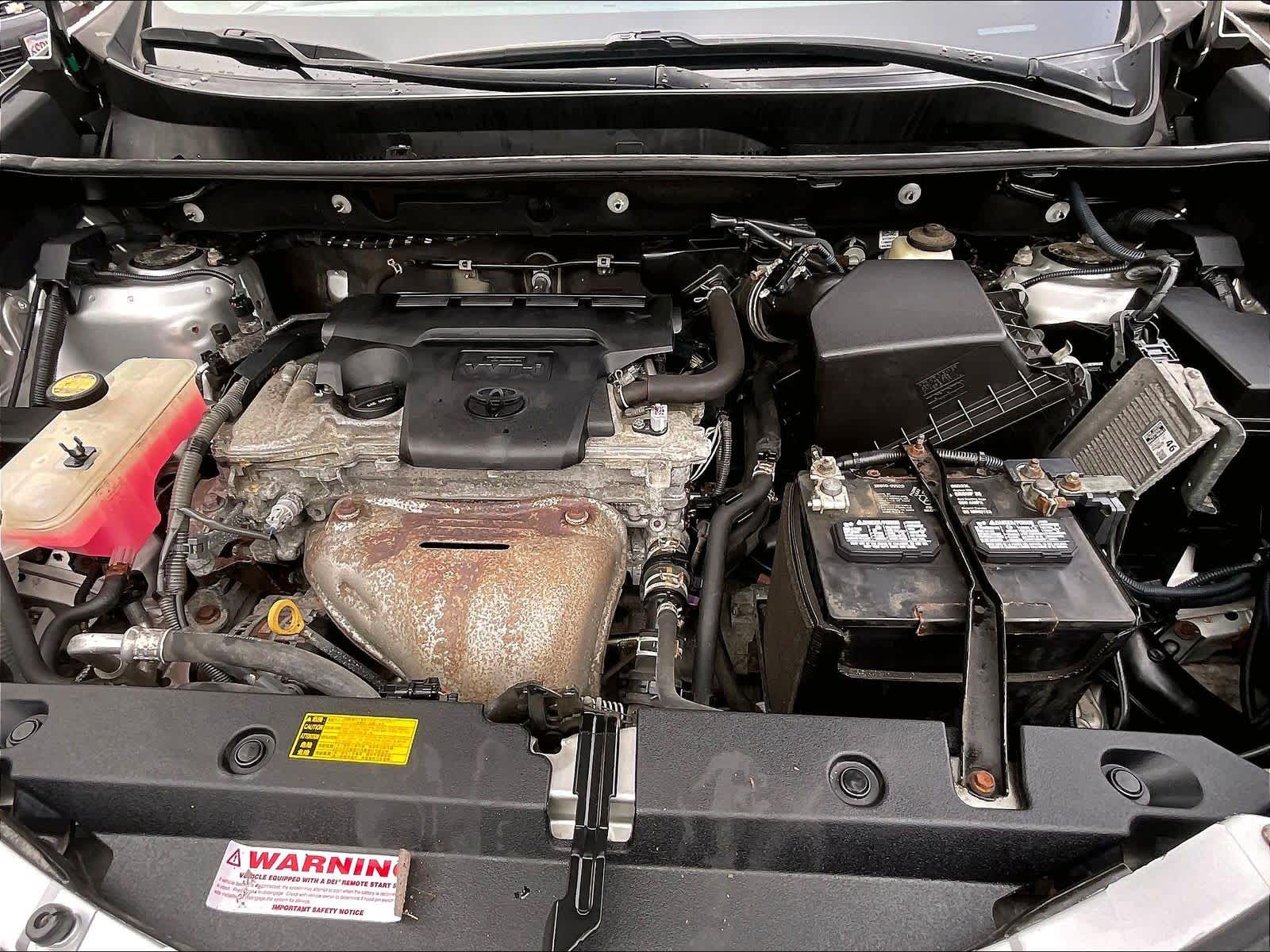 2015 Toyota RAV4 LE - Photo 29