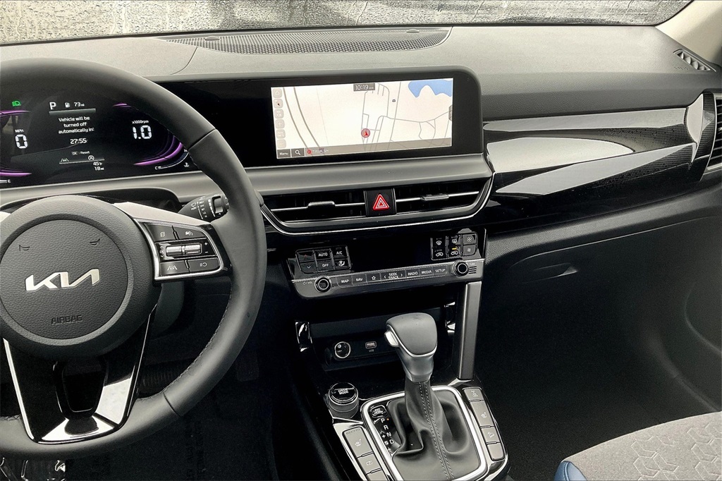 2025 Kia Seltos S - Photo 13