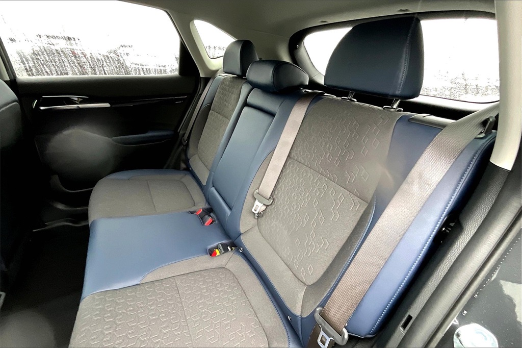 2025 Kia Seltos S - Photo 15