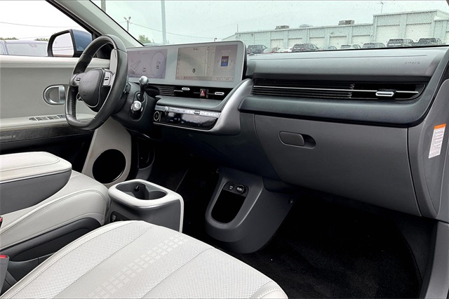 2022 Hyundai IONIQ 5 SEL - Photo 13