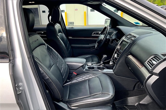 2018 Ford Explorer Platinum - Photo 13