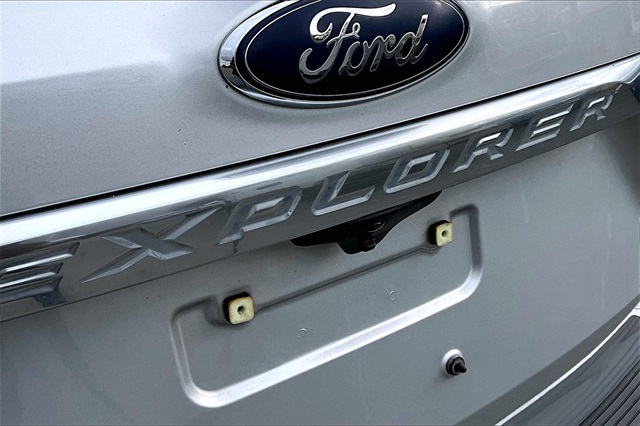 2018 Ford Explorer Platinum - Photo 15