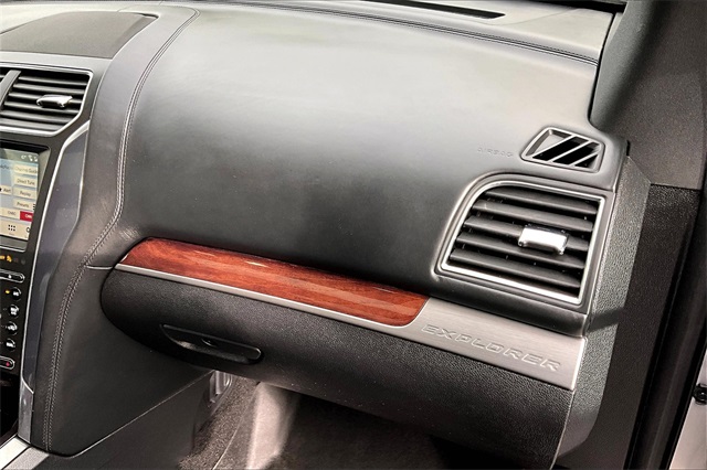 2018 Ford Explorer Platinum - Photo 26