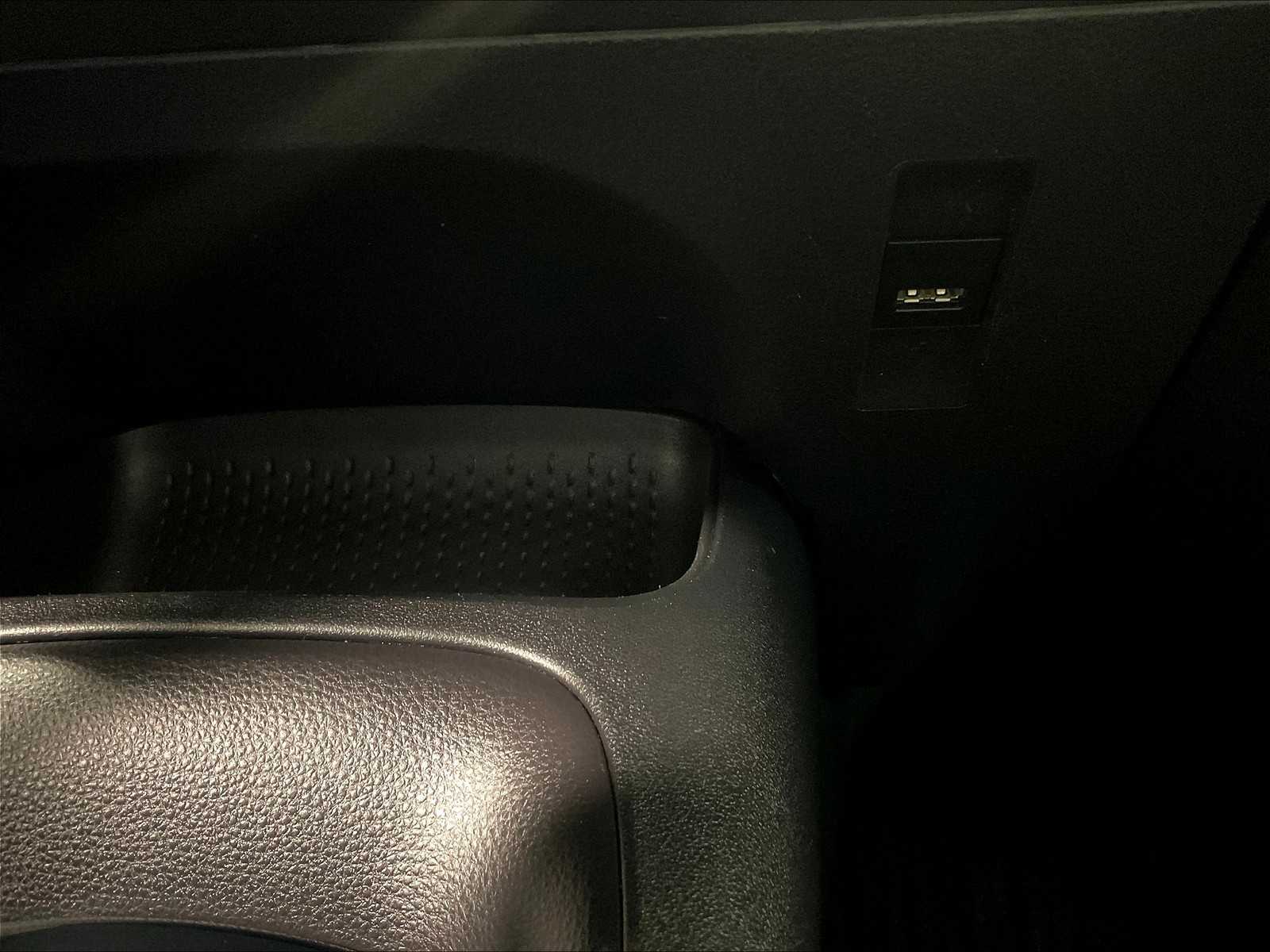 2022 Toyota Corolla LE - Photo 26