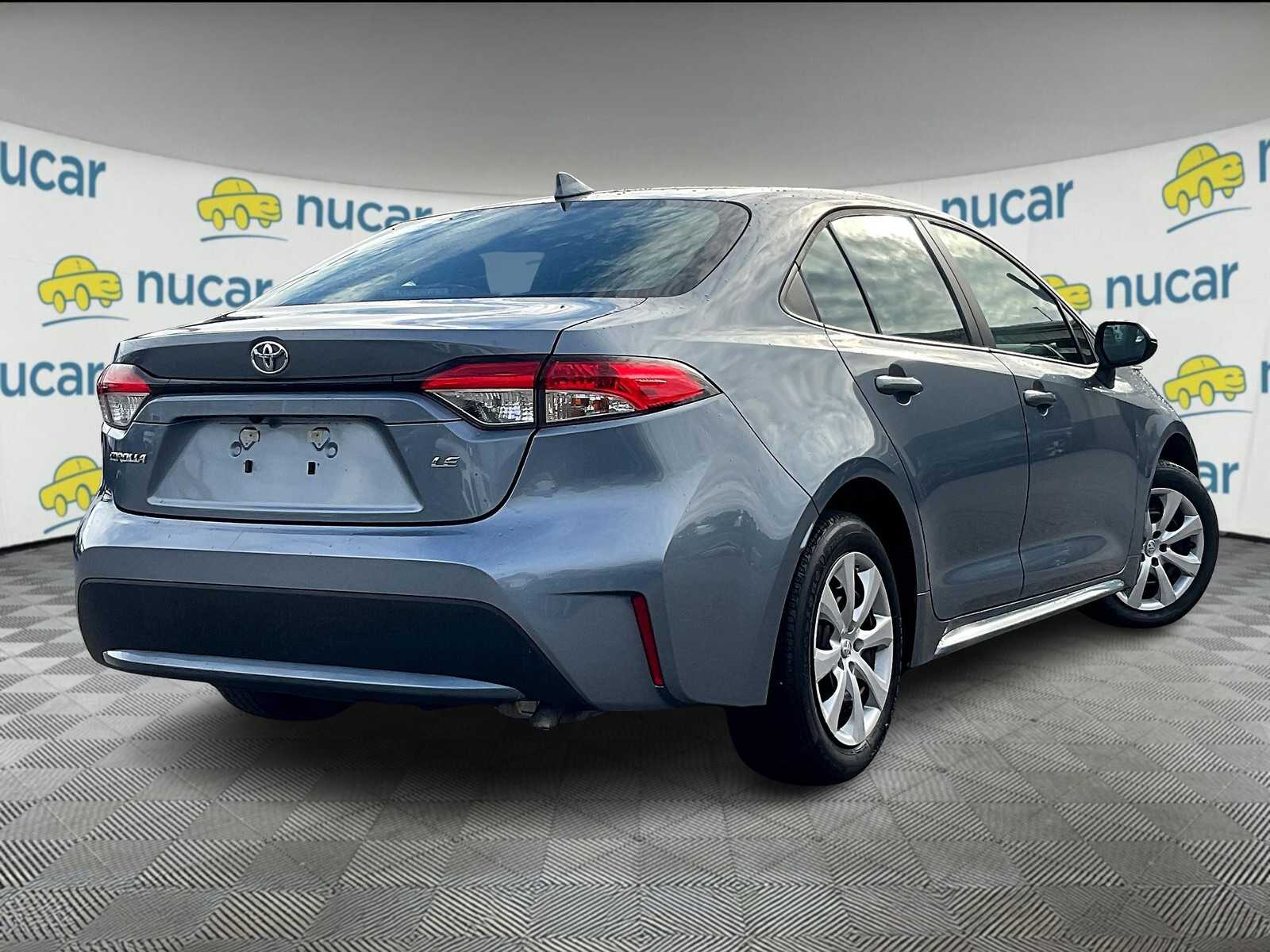 2022 Toyota Corolla LE - Photo 6