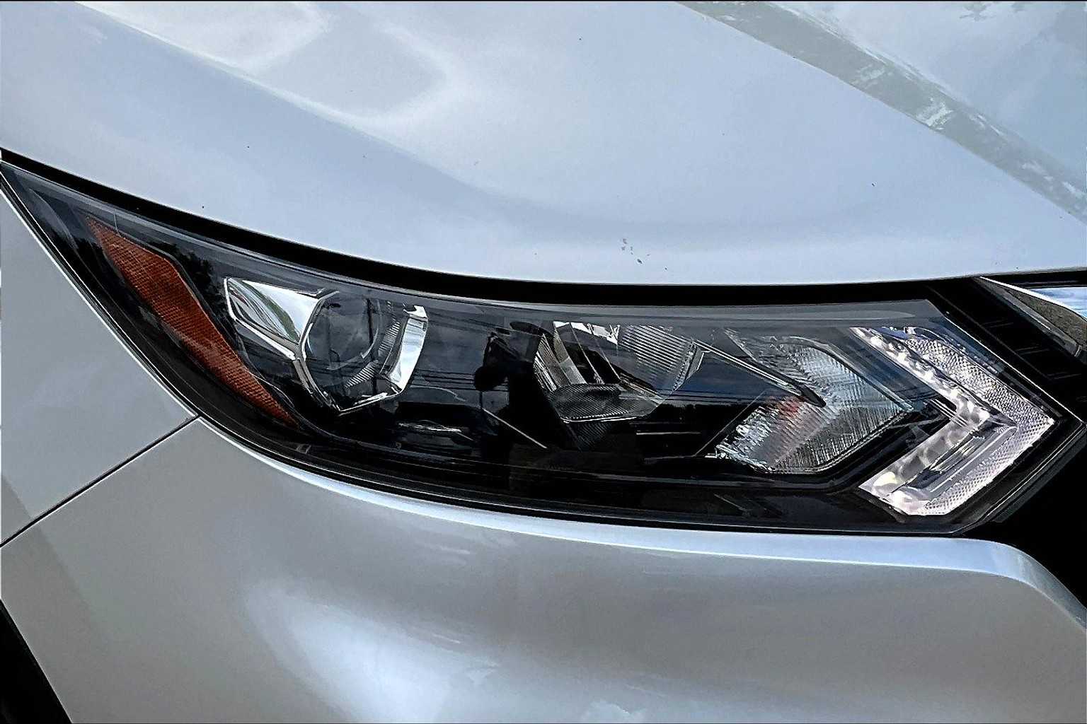 2021 Nissan Rogue Sport SV - Photo 31