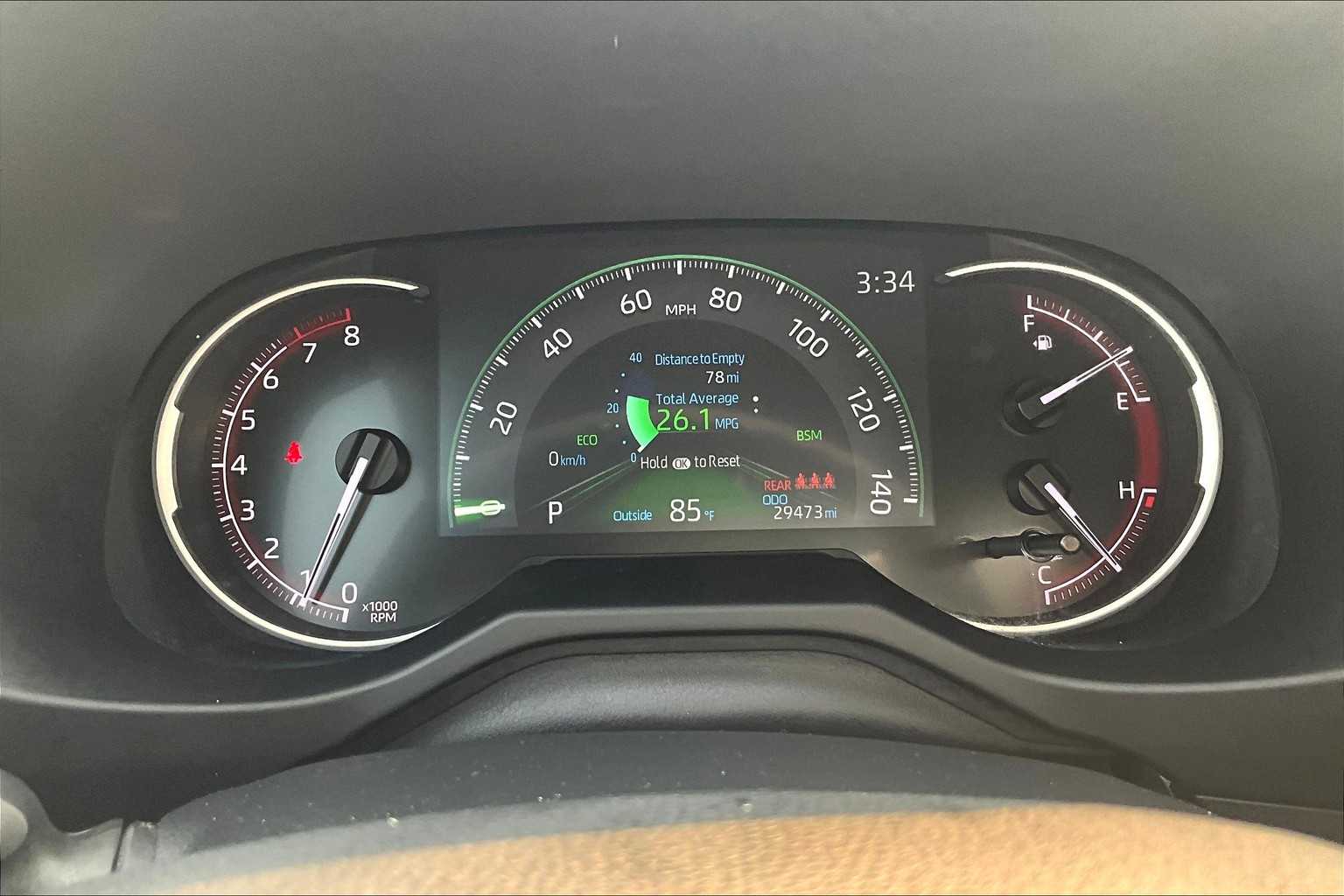 2023 Toyota RAV4 LE - Photo 25
