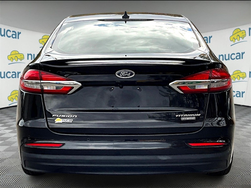 2020 Ford Fusion Hybrid Titanium - Photo 5