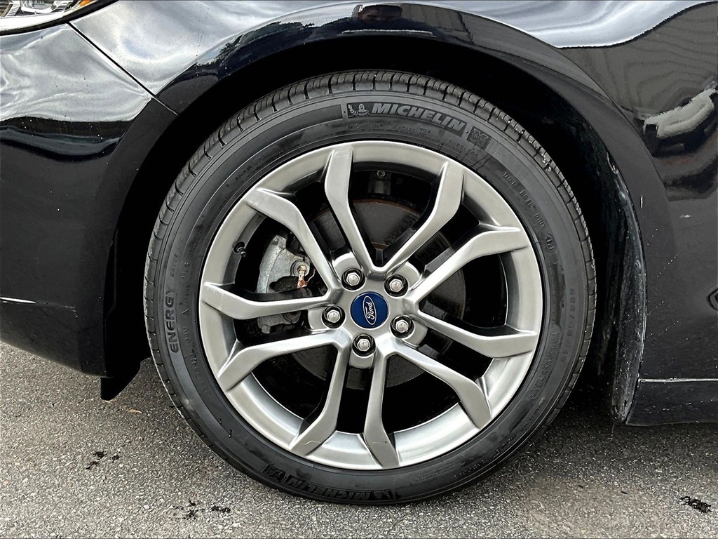 2020 Ford Fusion Hybrid Titanium - Photo 7
