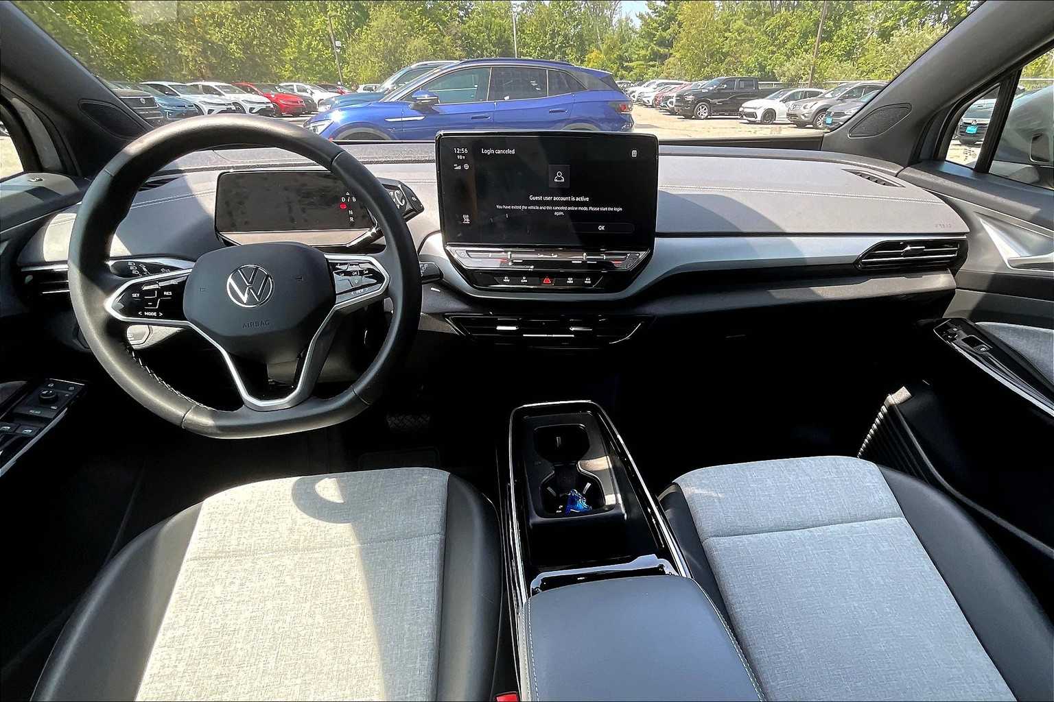 2023 Volkswagen ID.4 Pro - Photo 21