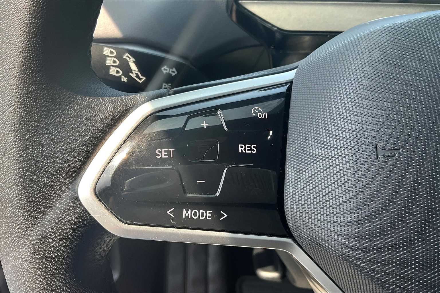 2023 Volkswagen ID.4 Pro - Photo 22