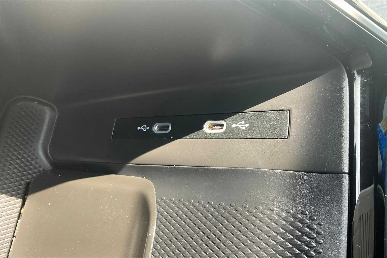 2023 Volkswagen ID.4 Pro - Photo 25