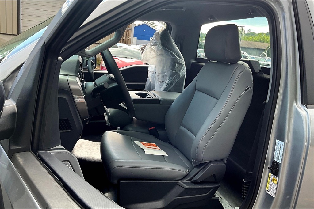 2025 Ford F-150 XL - Photo 10
