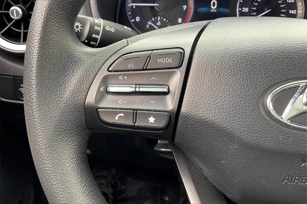 2023 Hyundai Kona SEL - Photo 21